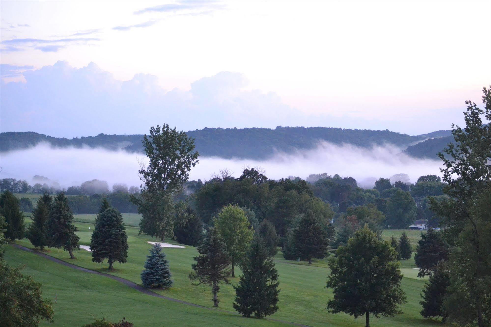 Inn At Lenape Heights-Golf Resort And Event Center Ford City Exteriér fotografie