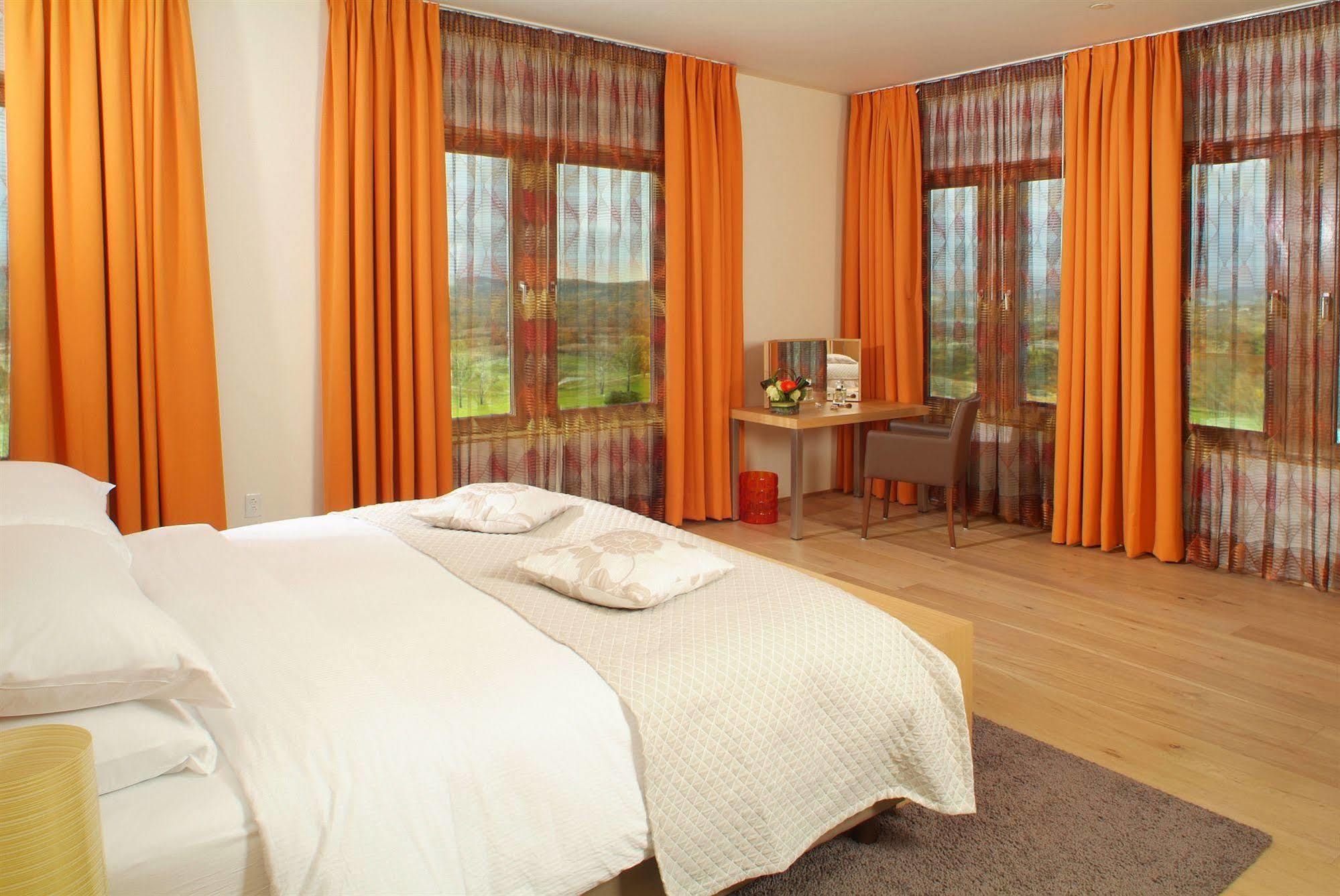 Inn At Lenape Heights-Golf Resort And Event Center Ford City Exteriér fotografie
